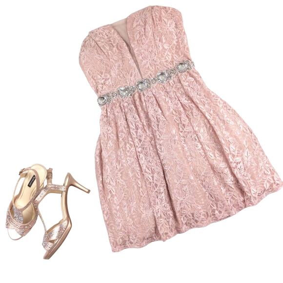 Shimmer Blush Pink Lace Party Strapless Dress 5 Barbie - Picture 2 of 8